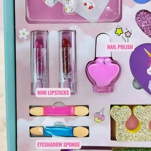 اسباب بازی ست لوازم آرایشی کودک Fantasy Castle Makeup Kit_اسباب بازی اکسسوری